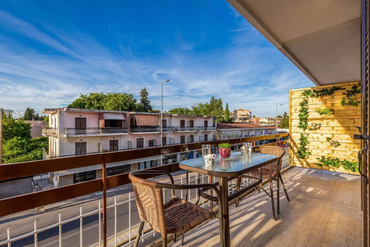Luna Solari Apartment Mantouki Экстерьер фото