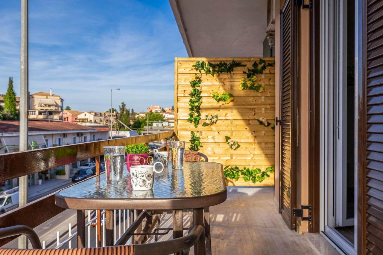 Luna Solari Apartment Mantouki Экстерьер фото